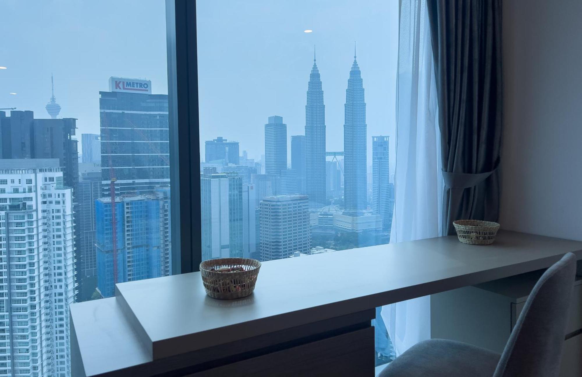 Crystal Suite At Eaton Klcc 쿠알라룸푸르 외부 사진