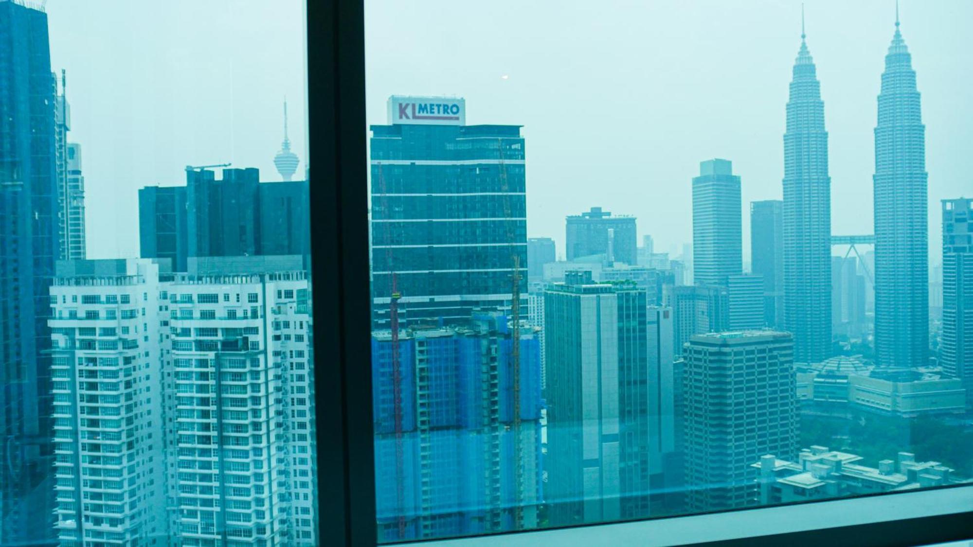 Crystal Suite At Eaton Klcc 쿠알라룸푸르 외부 사진