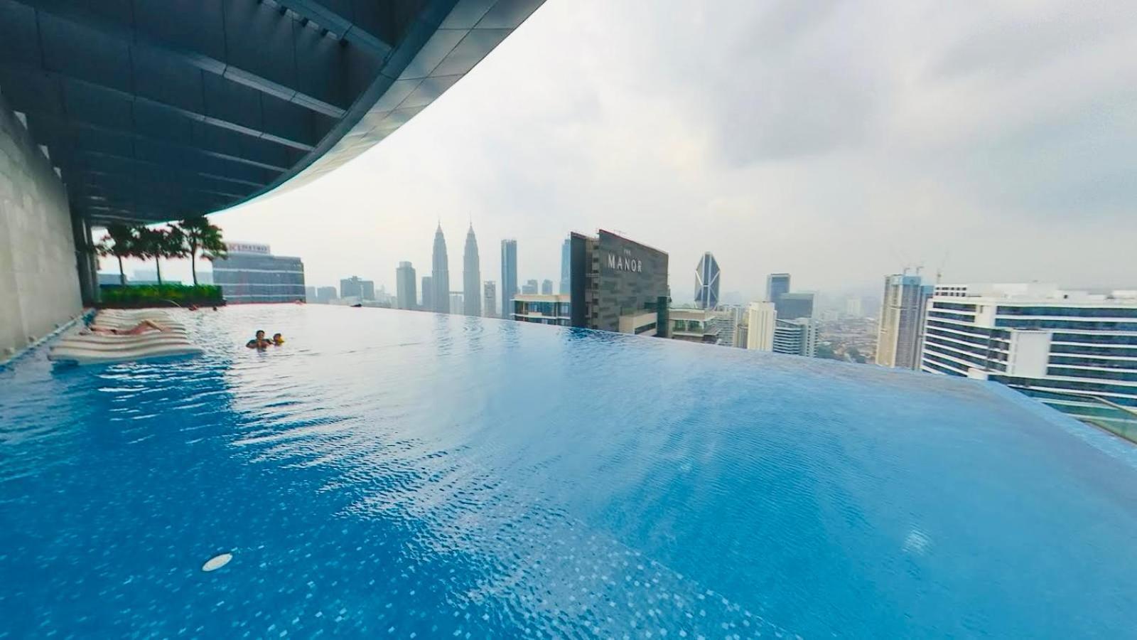 Crystal Suite At Eaton Klcc 쿠알라룸푸르 외부 사진